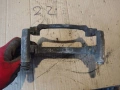 Скоба за Спирачен Апарат FU16164BGN0 Volkswagen Passat B9 1.5 eTSI 150кс 2024г, снимка 1