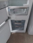 Хладилник с фризер Electrolux за вграждане , снимка 3