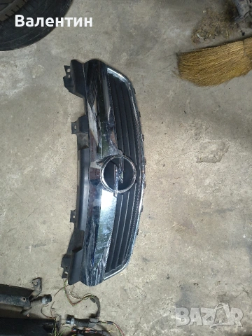 декоративна решетка Opel Zafira B, снимка 5 - Части - 55065366