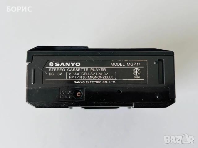 SANYO MODEL MGP 17 STEREO CASSETTE PLAYER, снимка 5 - Декове - 54588505