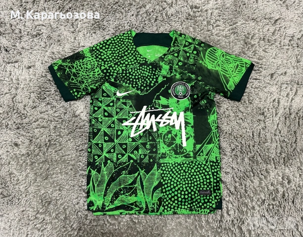 Теникса Nike Nigeria x Stussy