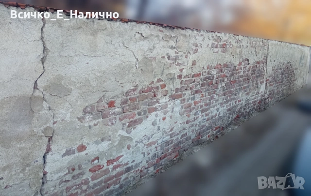 Подарявам плътни тухли единички от масивна тухлена ограда срещу събаряне и извозване (22м х 2м х 25с, снимка 4 - Строителни материали - 54756113