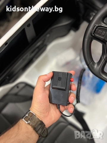 Акумулаторна джипка Dodge Ram, снимка 9 - Детски велосипеди, триколки и коли - 55050847
