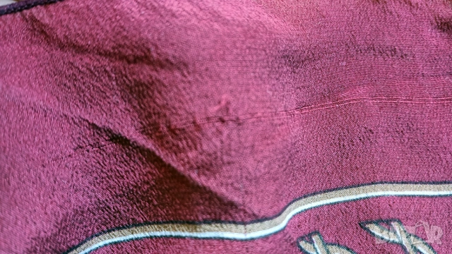 Pierre Cardin копринено шалче , снимка 3 - Шалове - 54318791