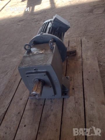 Мотор редуктор, снимка 8 - Други машини и части - 54306654