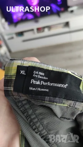 Мъжки XL Peak Performance къси панталони туристически, снимка 2 - Къси панталони - 55640927
