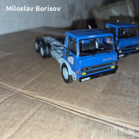 Berliet 2 броя в мащаб 1/43, снимка 2 - Коли, камиони, мотори, писти - 54019277