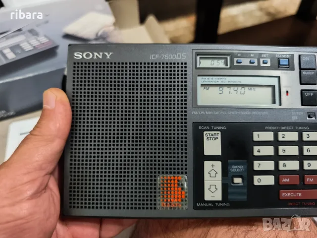 Sony ICF 7600DS, снимка 2 - Радиокасетофони, транзистори - 55338313