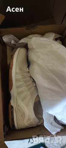 нови маратонки Skechers 39 номер, снимка 6 - Маратонки - 55683384