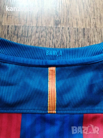 Nike Barcelona 2016-17 -мъжка футболна тениска М, снимка 8 - Тениски - 54491325