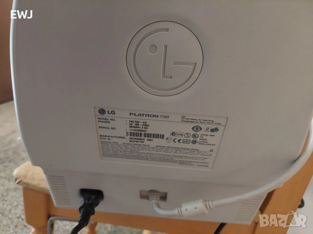 монитор LG , снимка 2 - Монитори - 54650630