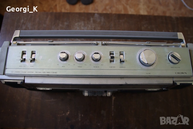 Радиокасетофон , бумбокс, boombox, CROWN CSC-950f, снимка 2 - Радиокасетофони, транзистори - 54987006