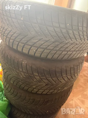 Goodyear ultragrip performance 3, снимка 5 - Гуми и джанти - 55693774