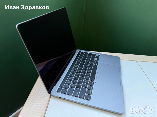 MacBook Pro 13" M2 2022 | 16GB RAM | 256GB SSD | Space Gray | 100% Battery Capacity — КАТО НОВ, снимка 3 - Лаптопи за работа - 54447703