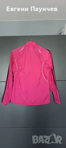 Adidas размер М (S) дамско тънко яке тип ветровка в розово , снимка 2 - Якета - 55419180