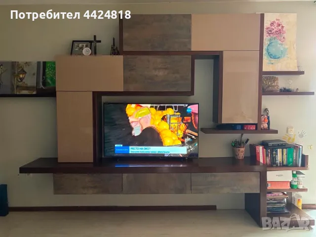 Продавам секция за хол, снимка 2 - Секции и витрини - 55426629
