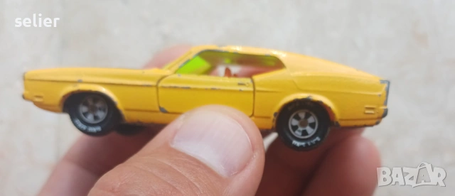 колекционерска метална количка Siku Ford T5 Mustang Mach 1, модел номер V 330. Този умален модел в м, снимка 5 - Колекции - 54568157