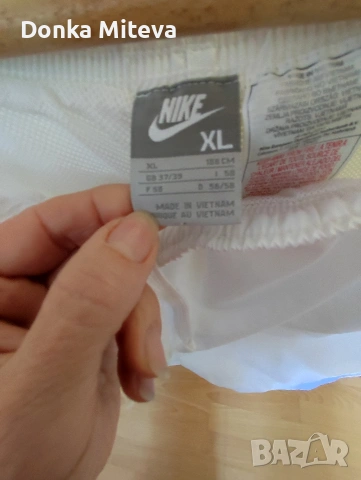 къси панталони Nike номер XL обличани веднъж , снимка 4 - Спортни дрехи, екипи - 54593230