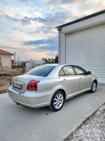Toyota Avensis 2.0, снимка 8 - Автомобили и джипове - 55657841
