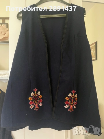 Аба, кошуля , вълнена , ръчна бродерия с вълнени конци, снимка 2 - Антикварни и старинни предмети - 55015347