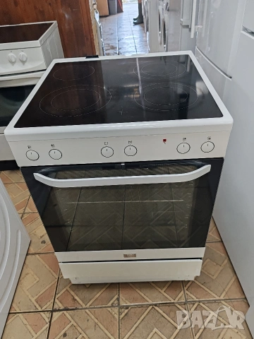 Свободно стояща печка с керамичен плот Voss Electrolux с 2 години гаранция! 