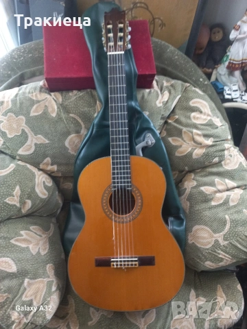 ЯПОНСКА АКУСТИЧНА КЛАСИЧЕСКА КИТАРА IBANEZ