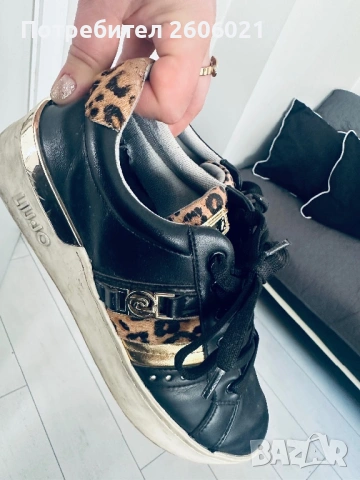 Сникърси, Liu jo, Oригинал! , снимка 3 - Маратонки - 54185985