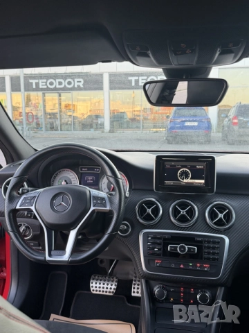 Mercedes-Benz A250 AMG 4MATIC, снимка 16 - Автомобили и джипове - 55341377