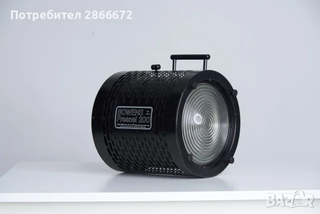 Френелова спот приставка Bowens Fresnel 200