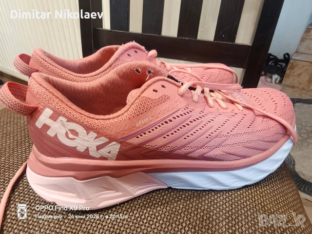 Hoka Arahi 4 , снимка 3 - Дамски ежедневни обувки - 55038167