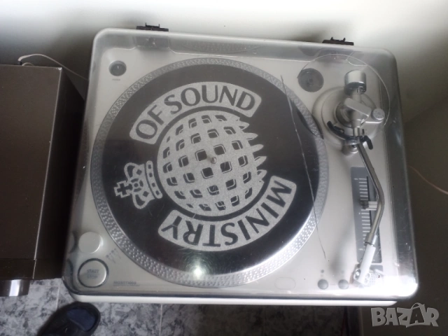 Професионален грамофон Ministry of Sound TT1000P, снимка 2 - Грамофони - 54386875