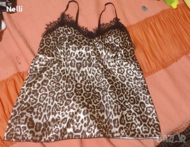 чисто нови пижами