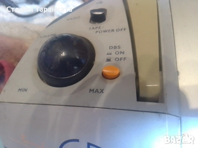 радио касетофон и CD player Welltech, снимка 4 - Радиокасетофони, транзистори - 55273998