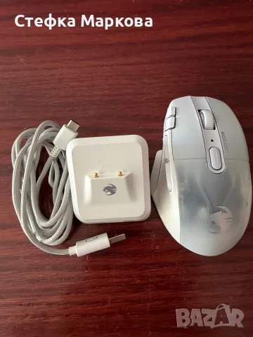 Мишка Roccat Kone xp air white с докинг станция, снимка 2 - Клавиатури и мишки - 55470184