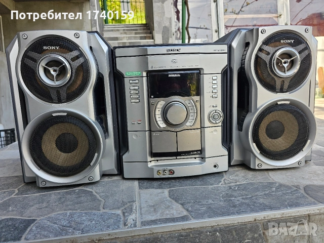 Аудиосистема Sony MHC-RG330, снимка 2 - Аудиосистеми - 54304890