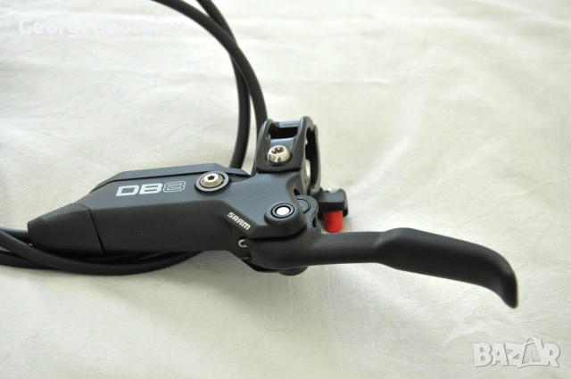 SRAM DB8 Stealth – пълен комплект спирачки + 2 диска 200 mm + 2 адаптера 20P-2, снимка 8 - Части за велосипеди - 55220481