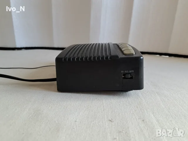Радио часовник Soundmaster UR-106., снимка 2 - Радиокасетофони, транзистори - 55441733
