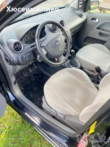 Ford fiesta 1.4i, снимка 5 - Автомобили и джипове - 54732035