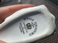 Порцеланова фигура с форма на лебед от Royale Stratford Fine Bone China, снимка 2