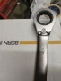 Звездогаечен ключ Stanley N30, снимка 1