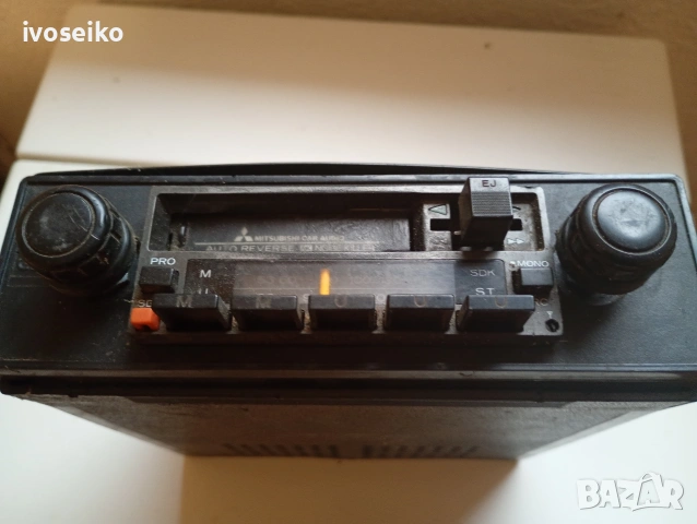Mitsubishi авто радиокасетофон, снимка 4 - Радиокасетофони, транзистори - 54633865