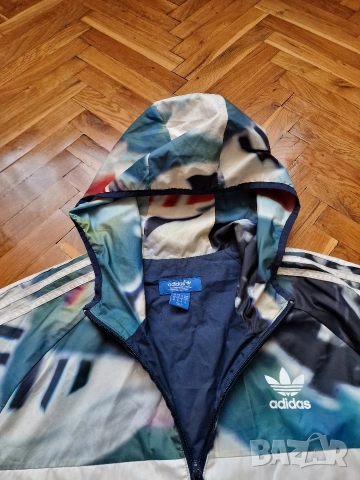 Страхотно мъжко яке ветровка ADIDAS размер М , снимка 5 - Якета - 54255098