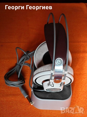 AKG K-701 made in Austria , снимка 2 - Ресийвъри, усилватели, смесителни пултове - 54812768