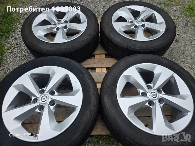 Лети джанти 17ки 5х114.3 Nissan + летни гуми 215/60/17, снимка 3 - Гуми и джанти - 54713039