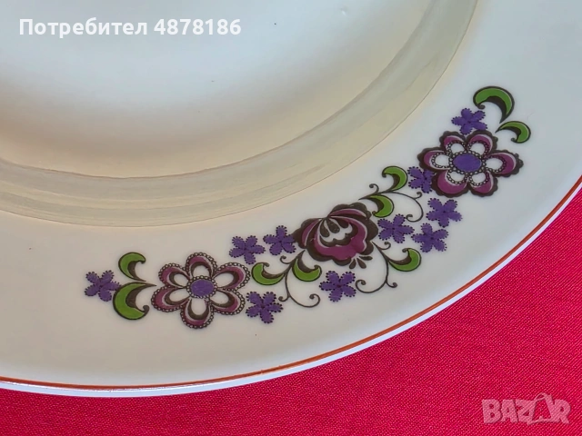 Сервиз от български порцелан, снимка 2 - Сервизи - 55196143