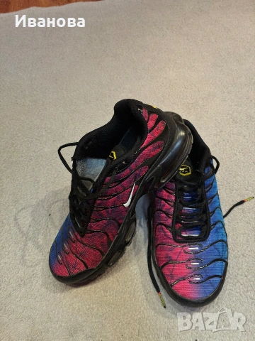 Nike Air Max Tn Plus 42 номер-45 евро, снимка 2 - Спортни обувки - 54346954