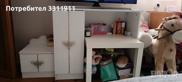 Спалня с гардероб и нощни шкафчета , снимка 2 - Спални и легла - 55588855