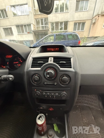 Renault Megane 2006, снимка 5 - Автомобили и джипове - 55381279