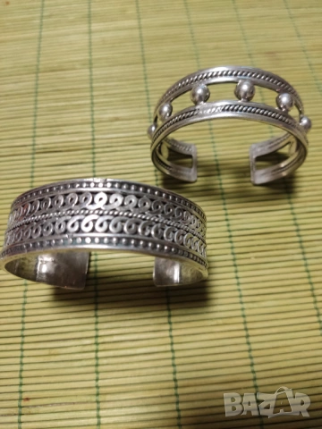 ПРОМО: 2 масивни сребърни ръчно изработени гривни+подарък кутия за бижута