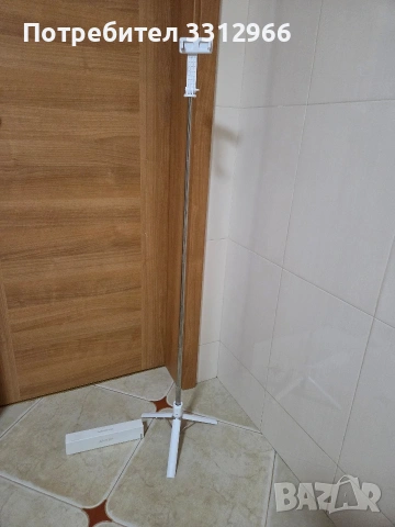 Чисто нов селфи стик ANXRE 123см, снимка 2 - Селфи стикове, аксесоари - 54960626